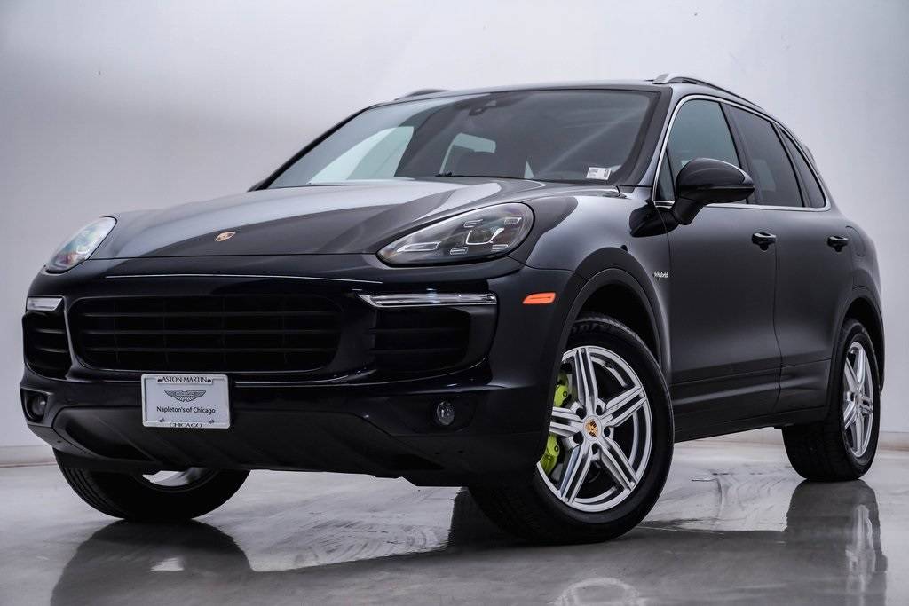2017 Porsche Cayenne S E-Hybrid — SUV — 102,391 mi — Downers Grove, IL