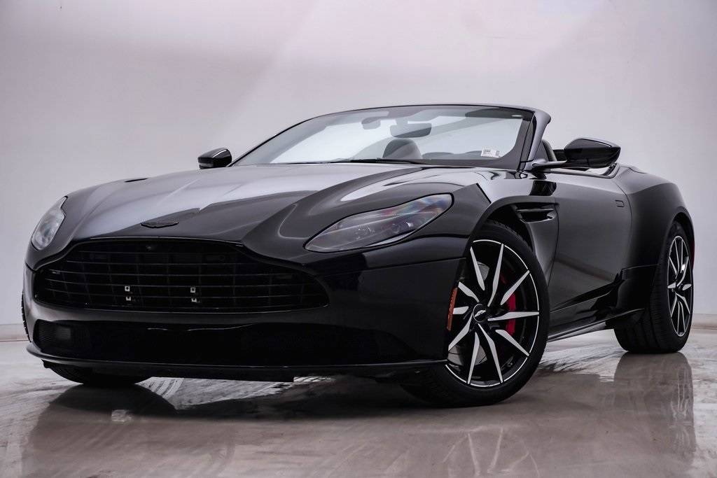 2021 Aston Martin DB11