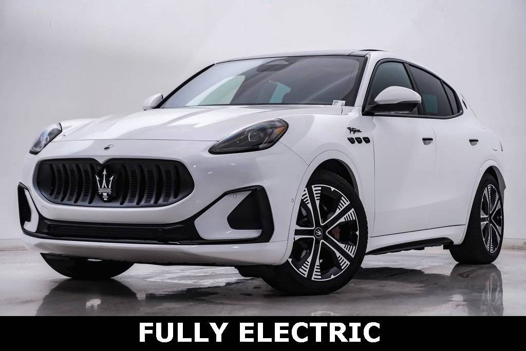 2025 Maserati Grecale Folgore Standard — SUV — 1,589 mi — Downers Grove, IL