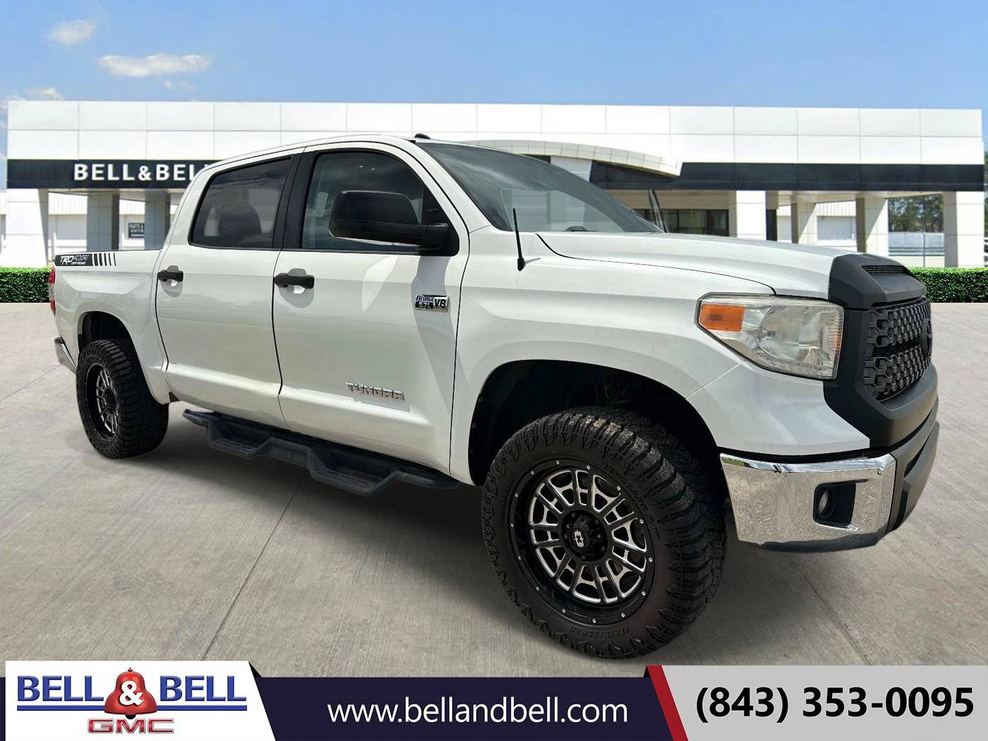 2017 Toyota Tundra SR5