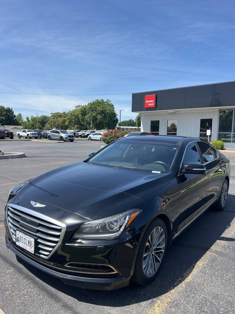 2015 Hyundai Genesis 3.8 — Sedan — 196,301 mi — Boise, ID