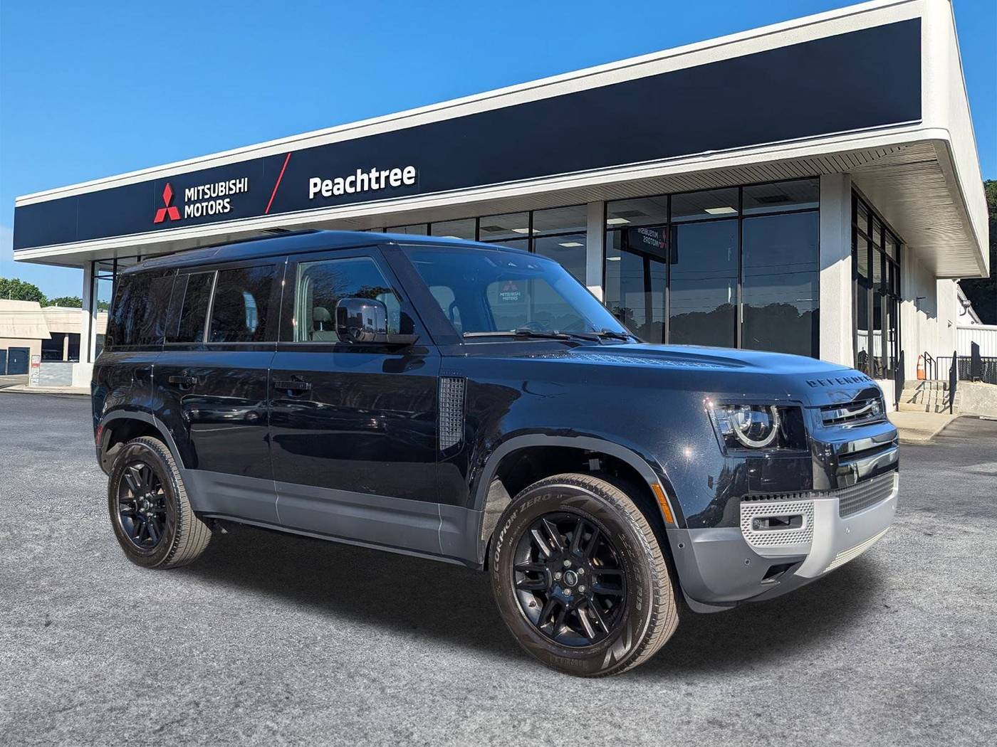 2025 Land Rover Defender S