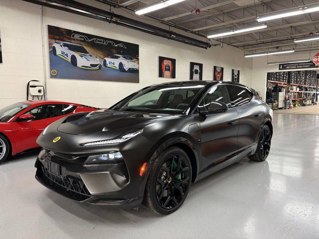 2025 Lotus Eletre Carbon
