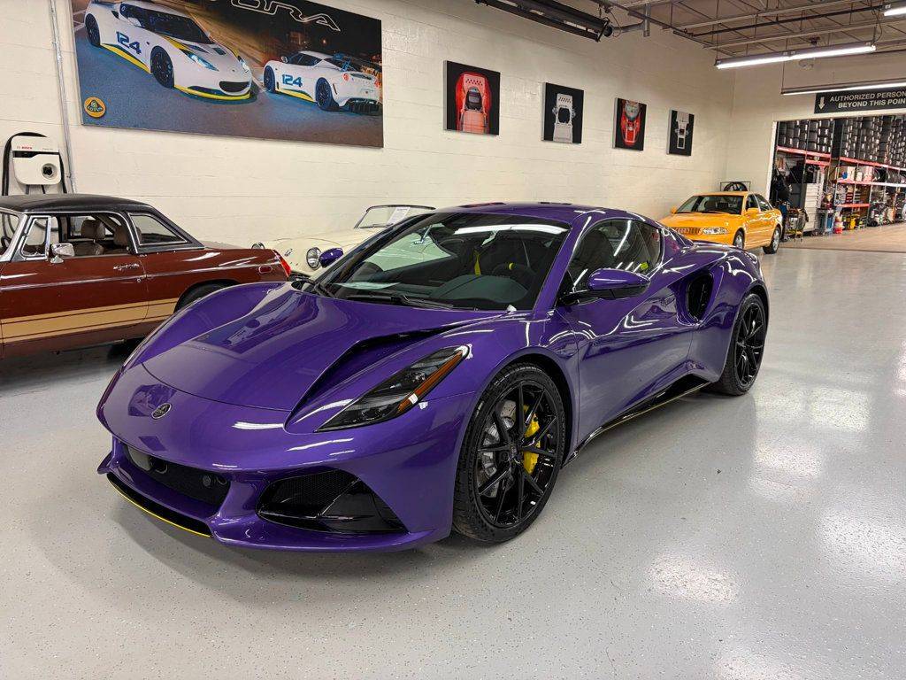 2026 Lotus Emira V6 SE Racing Line