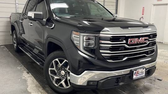 2024 GMC Sierra 1500 SLT — Pickup Truck — 24,450 mi — Edinburg, TX