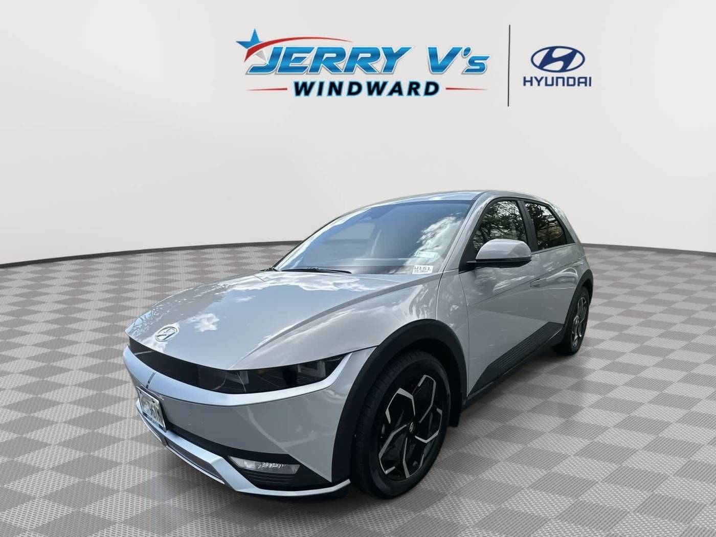 2022 Hyundai IONIQ 5 SE — SUV — 4,580 mi — Kaneohe, HI