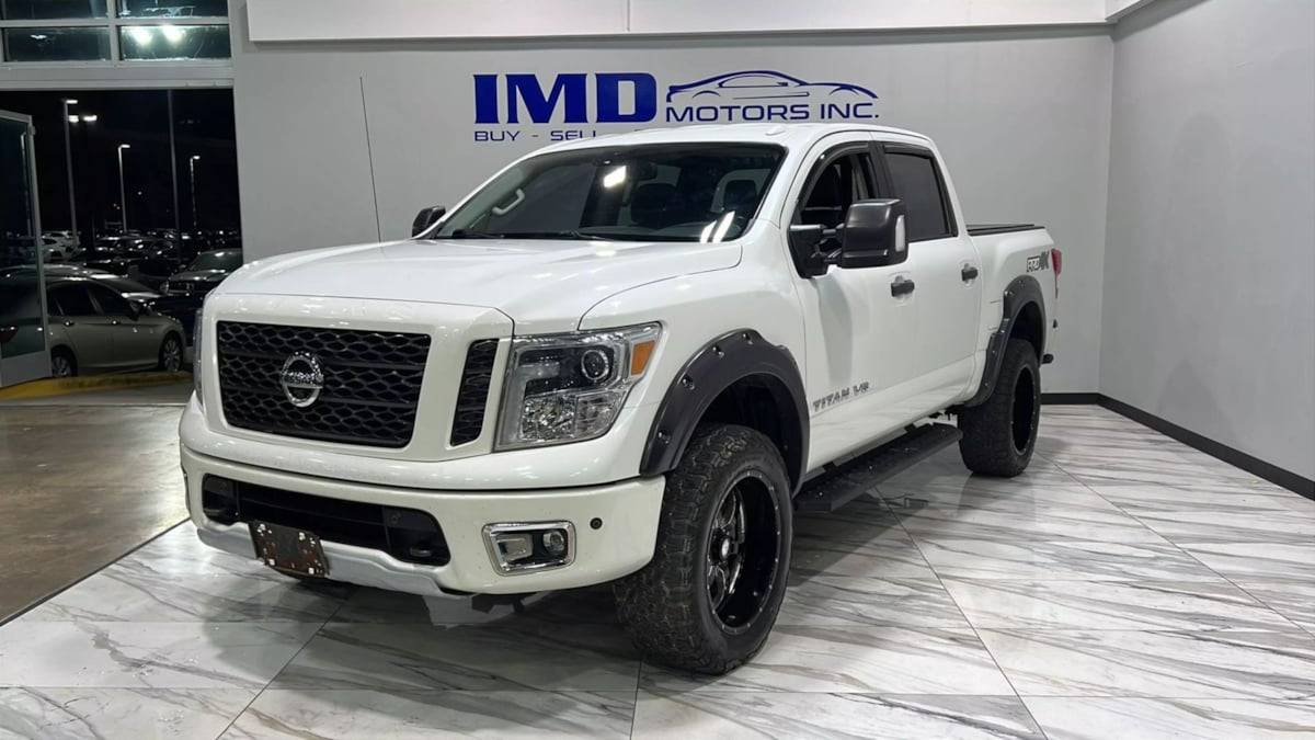 2018 Nissan Titan PRO-4X — Pickup Truck — 59,771 mi — Dallas, TX
