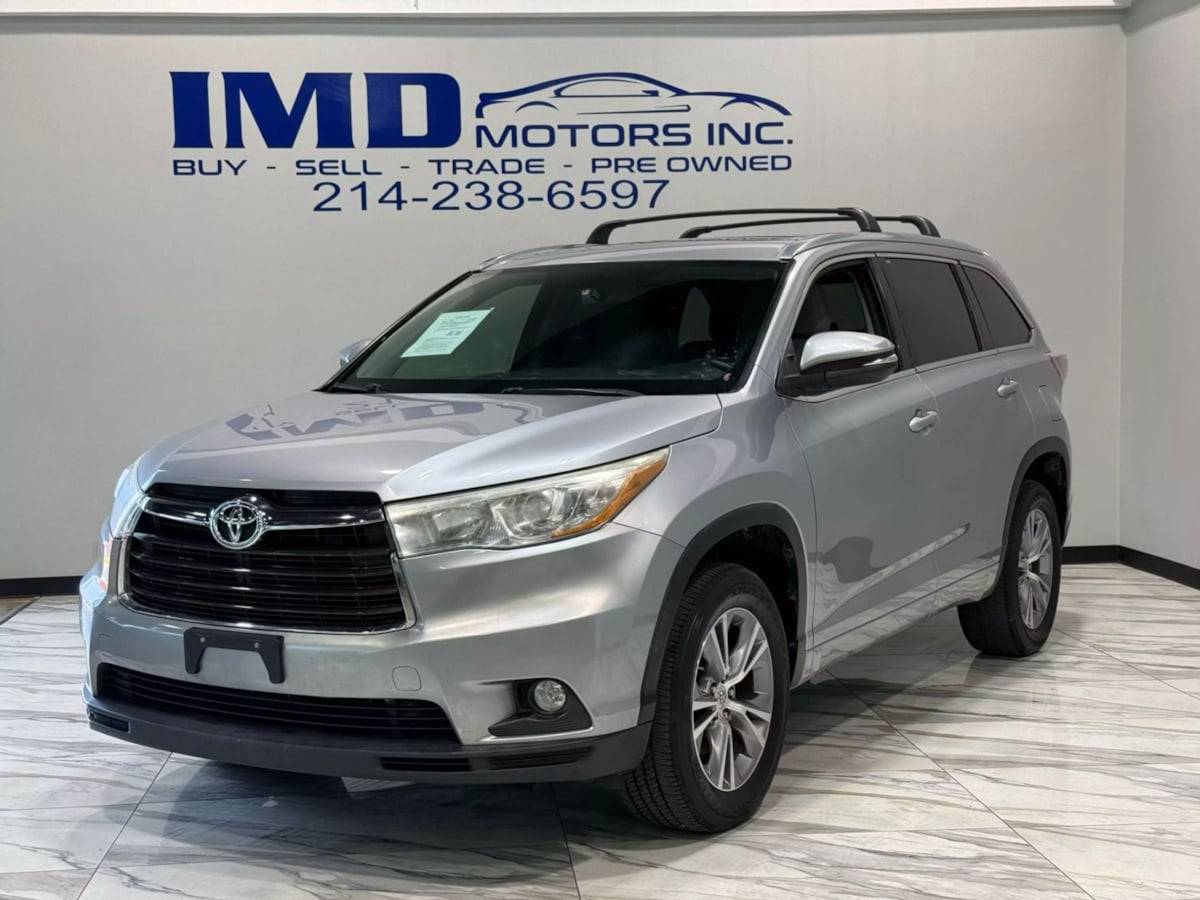 2015 Toyota Highlander XLE — SUV — 145,883 mi — Dallas, TX