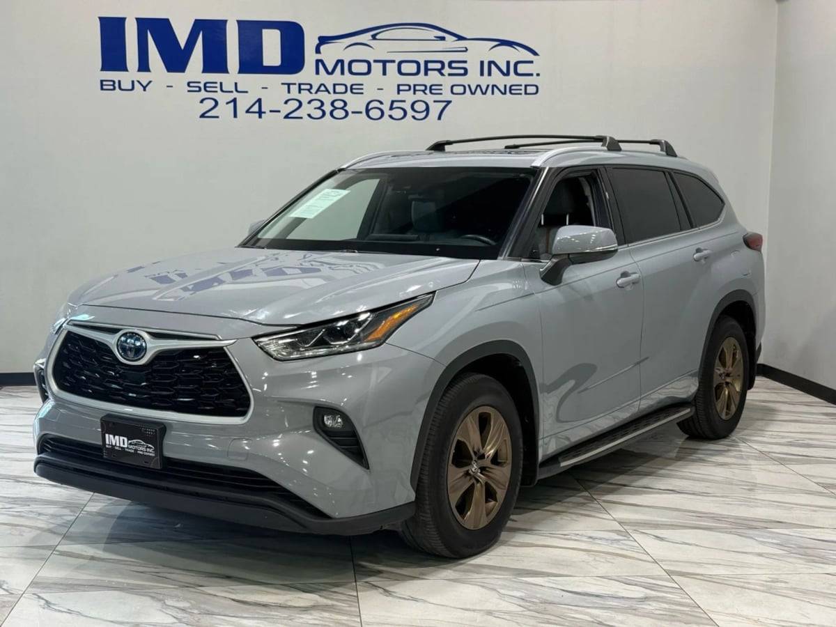 2022 Toyota Highlander Hybrid Bronze Edition — SUV — 82,693 mi — Dallas, TX