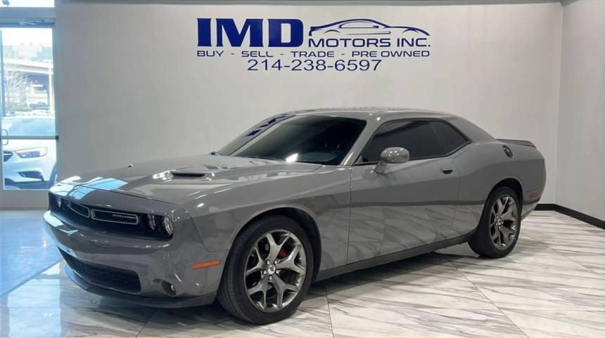2017 Dodge Challenger SXT — Coupe — 64,233 mi — Dallas, TX