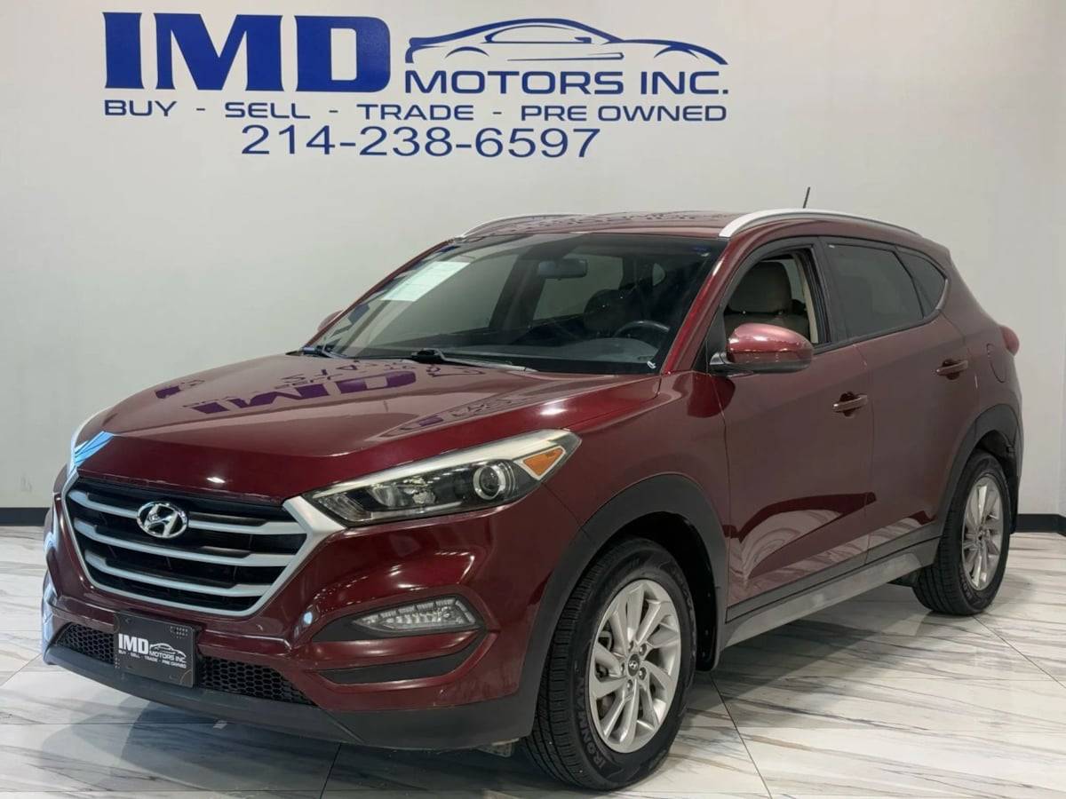 2017 Hyundai Tucson SE — SUV — 75,349 mi — Dallas, TX