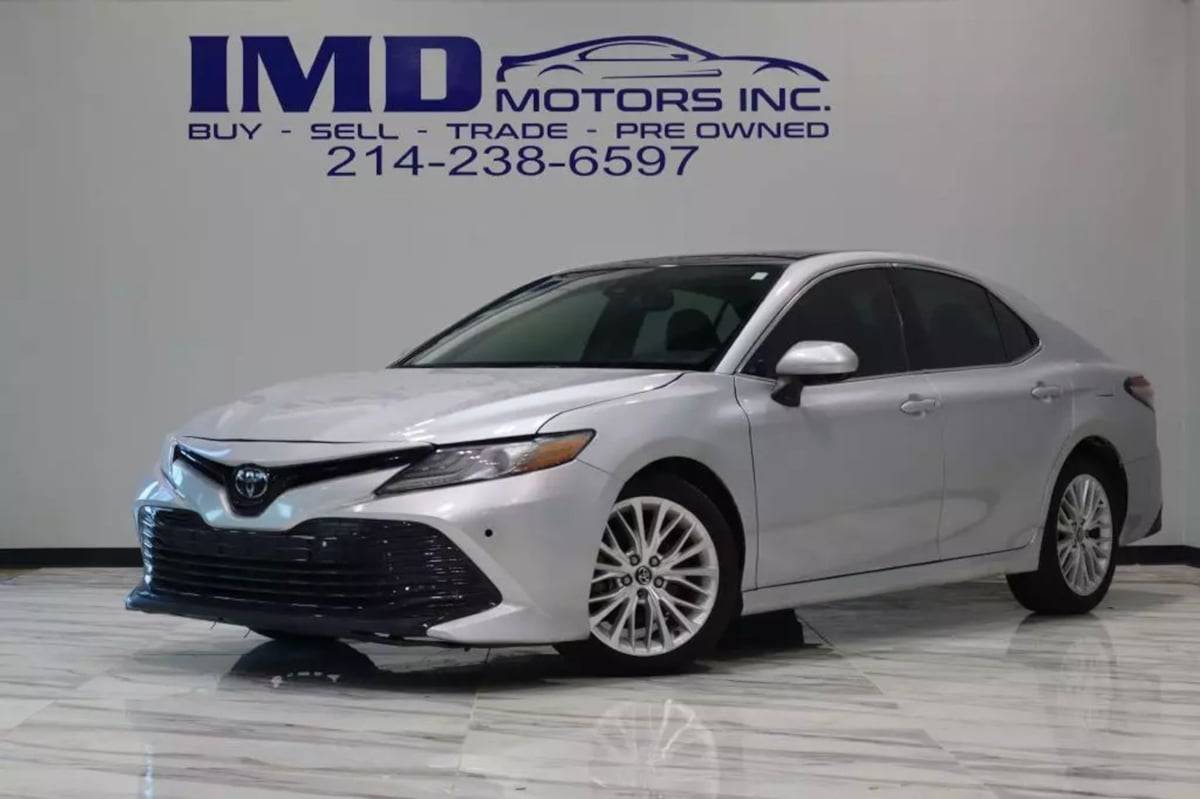 2018 Toyota Camry XLE — Sedan — 104,509 mi — Dallas, TX