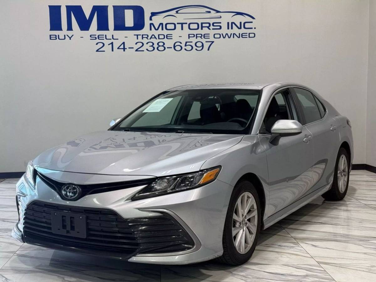 2021 Toyota Camry LE — Sedan — 58,090 mi — Dallas, TX