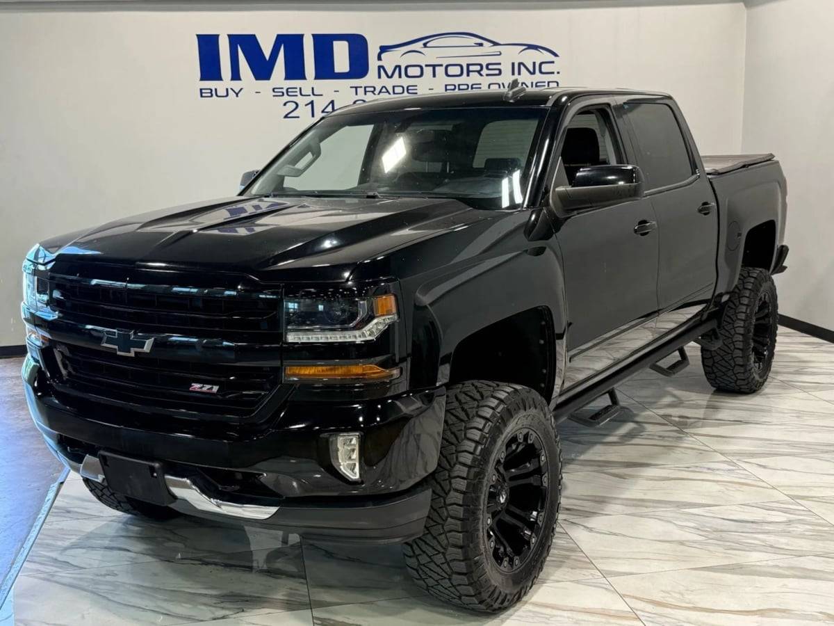 2017 Chevrolet Silverado 1500 LT — Pickup Truck — 111,111 mi — Dallas, TX