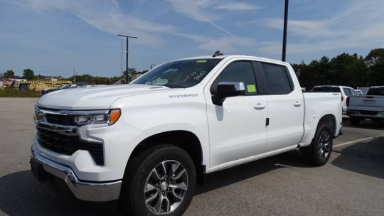 2024 Chevrolet Silverado 1500 LT — Pickup Truck — 5 mi — South Attleboro, MA