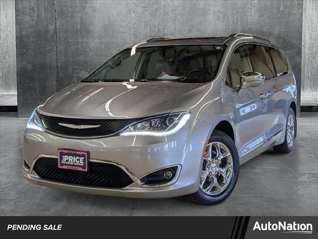 2017 Chrysler Pacifica Limited — Minivan — 58,025 mi — Amherst, OH