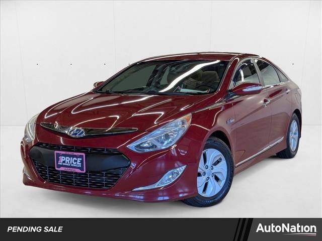 2015 Hyundai Sonata Hybrid Base — Sedan — 111,504 mi — Amherst, OH
