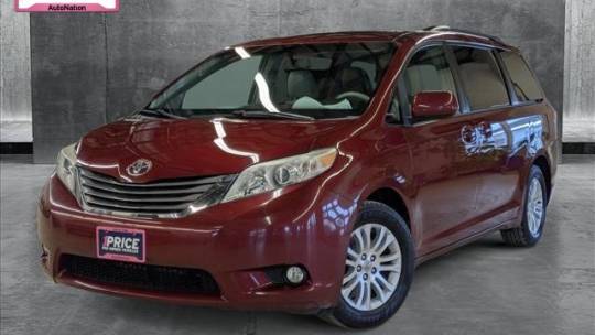 2013 Toyota Sienna XLE — Minivan — 146,799 mi — Amherst, OH