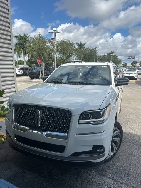 2023 Lincoln Navigator Reserve — SUV — 17,020 mi — Doral, FL