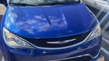 2019 Chrysler Pacifica Touring L Plus — Minivan — 34,708 mi — Doral, FL