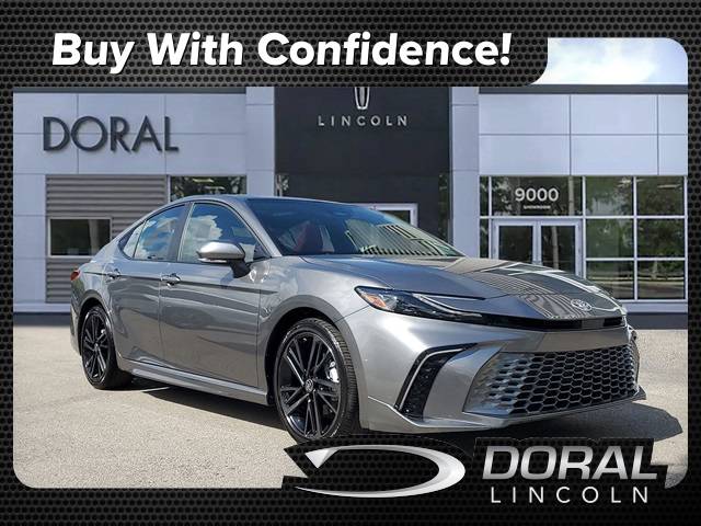 2025 Toyota Camry Hybrid LE — Sedan — 10,693 mi — Doral, FL