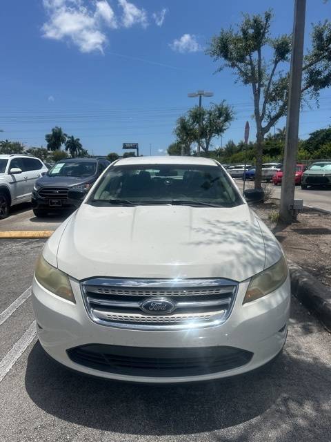 2011 Ford Taurus SE — Sedan — 232,883 mi — Doral, FL