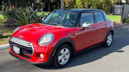 2015 MINI Hardtop Cooper — Hatchback — 89,747 mi — Novato, CA
