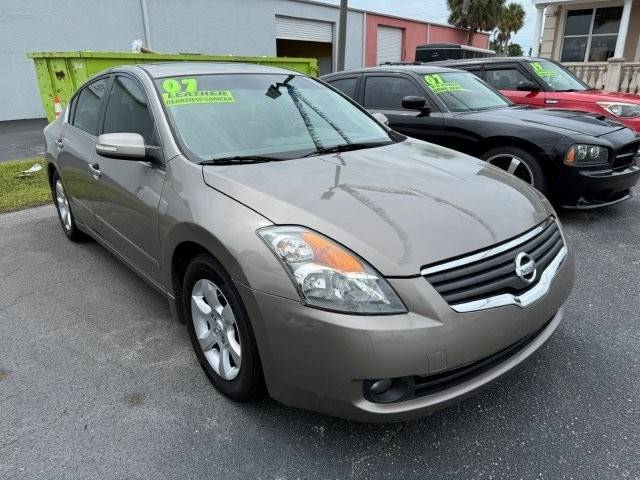 2007 Nissan Altima 3.5 SE — Sedan — 77,000 mi — Punta Gorda, FL