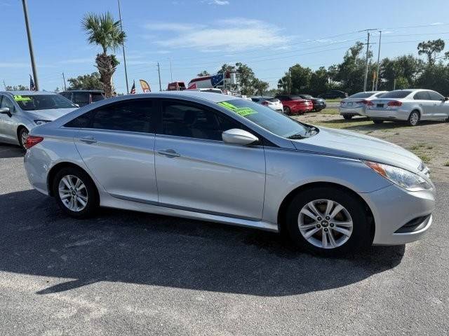 2014 Hyundai Sonata GLS — Sedan — 143,568 mi — Punta Gorda, FL