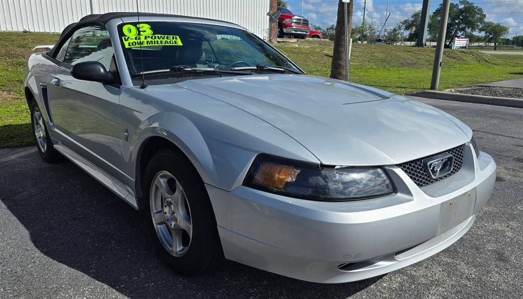2003 Ford Mustang Premium