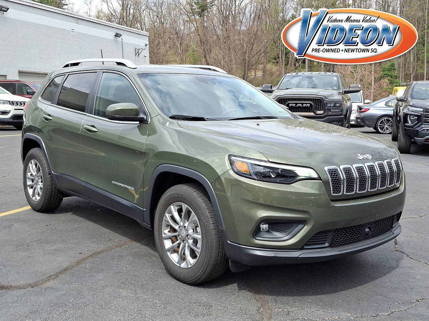 2021 Jeep Cherokee Latitude Lux — SUV — 2,050 mi — Newtown Square, PA