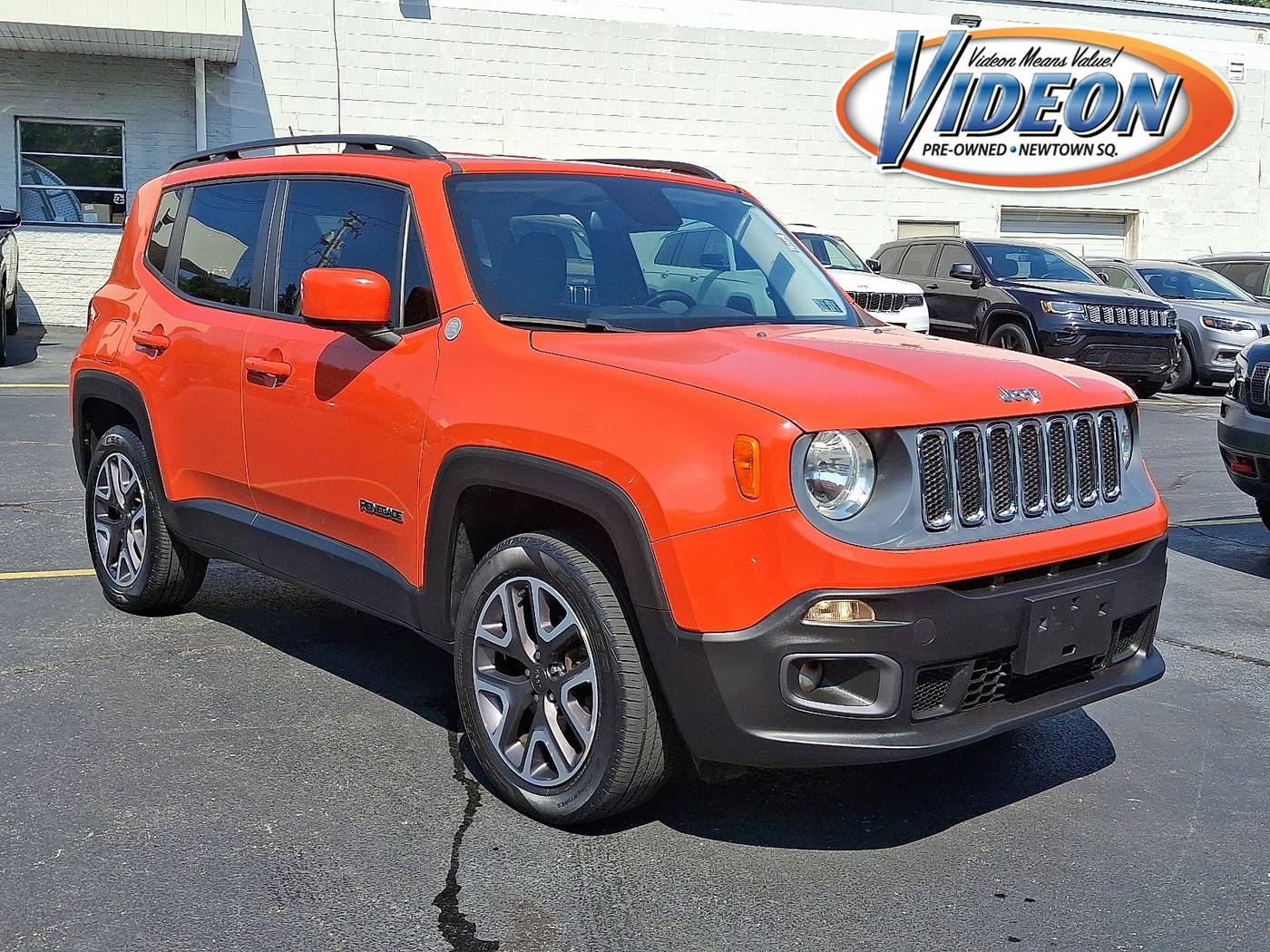 2016 Jeep Renegade Latitude — SUV — 72,341 mi — Newtown Square, PA