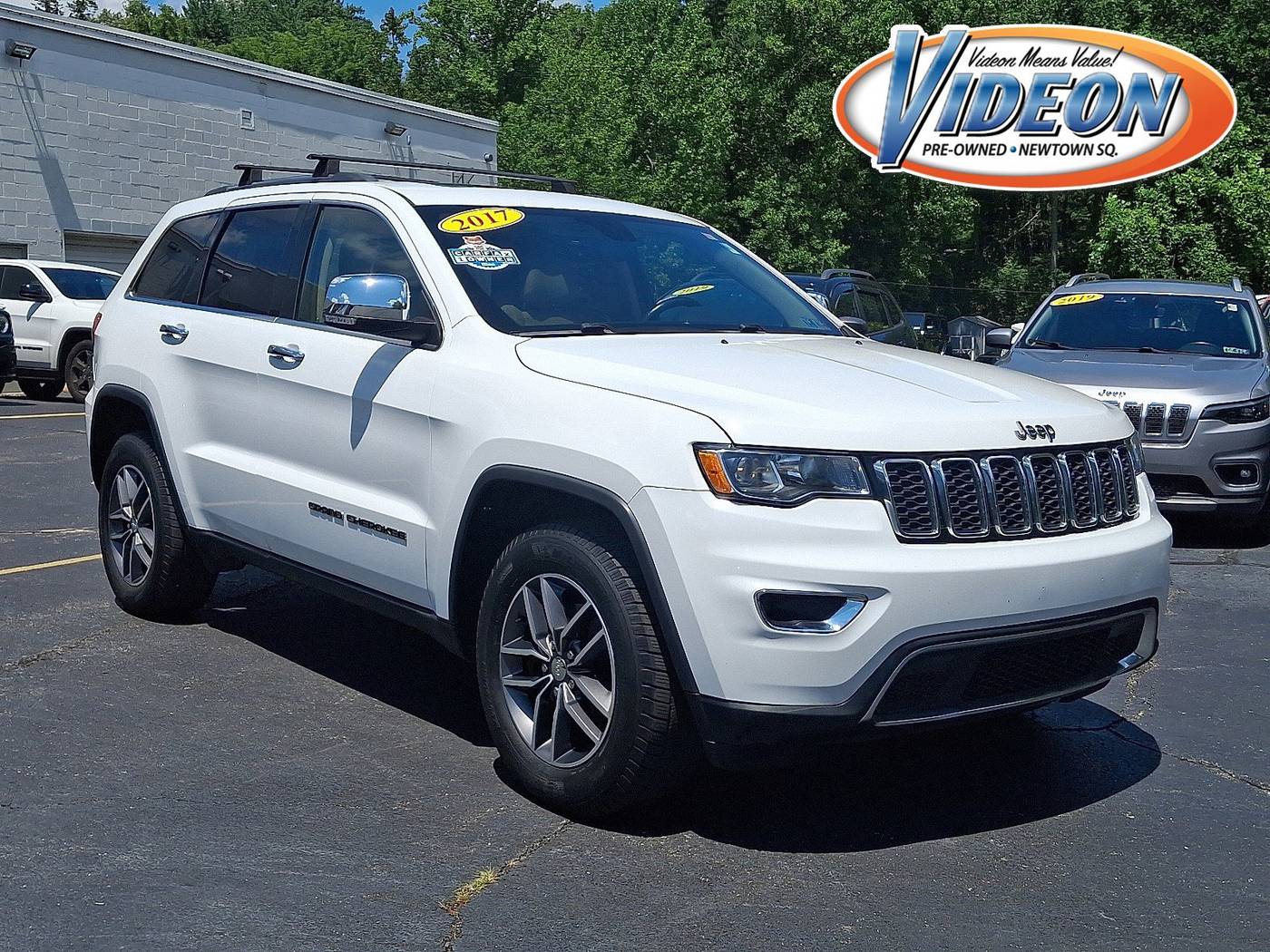 2017 Jeep Grand Cherokee Limited — SUV — 90,275 mi — Newtown Square, PA