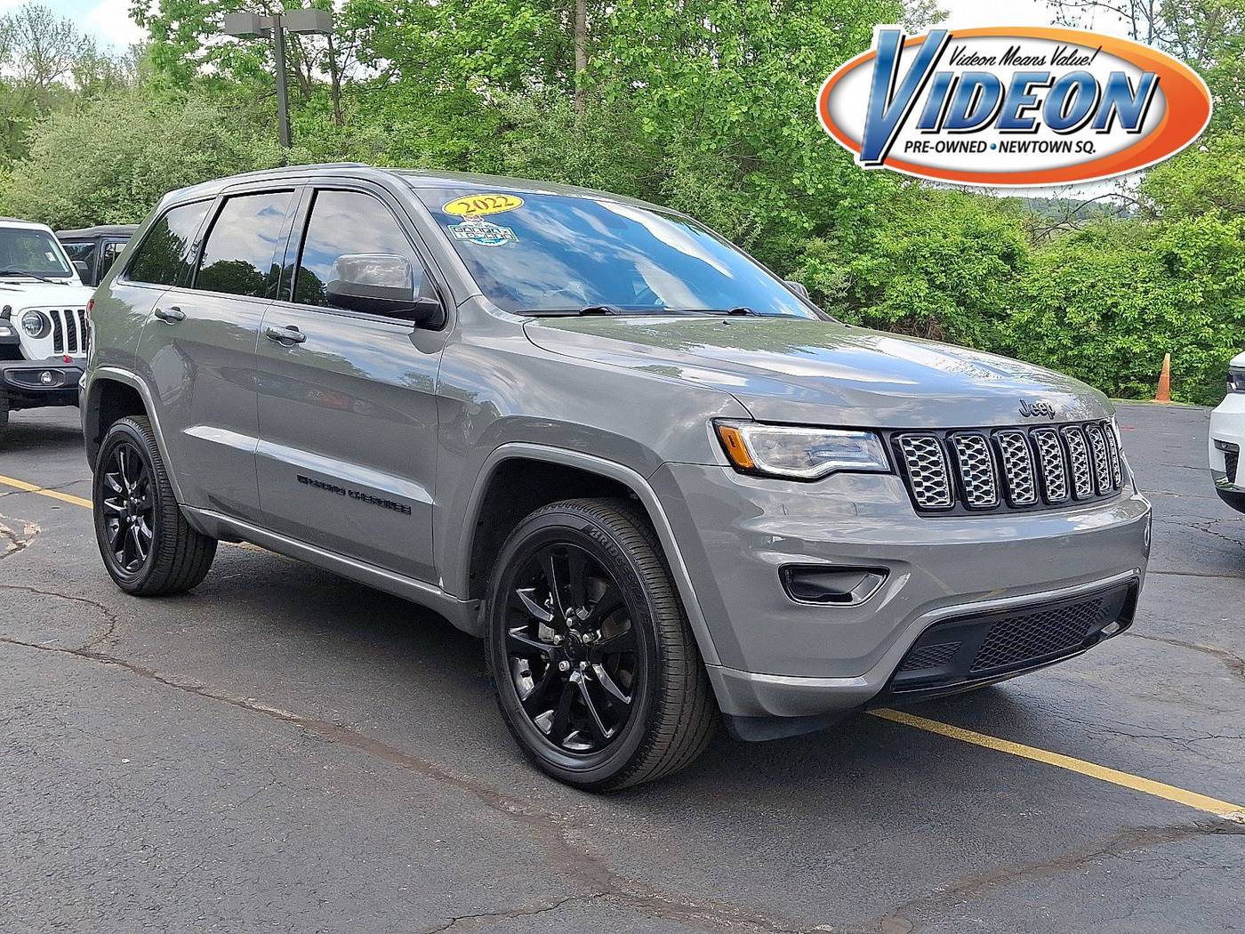 2022 Jeep Grand Cherokee WK Laredo X — SUV — 14,881 mi — Newtown Square, PA