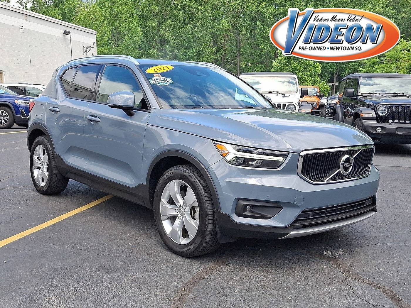 2021 Volvo XC40 Momentum — SUV — 45,880 mi — Newtown Square, PA