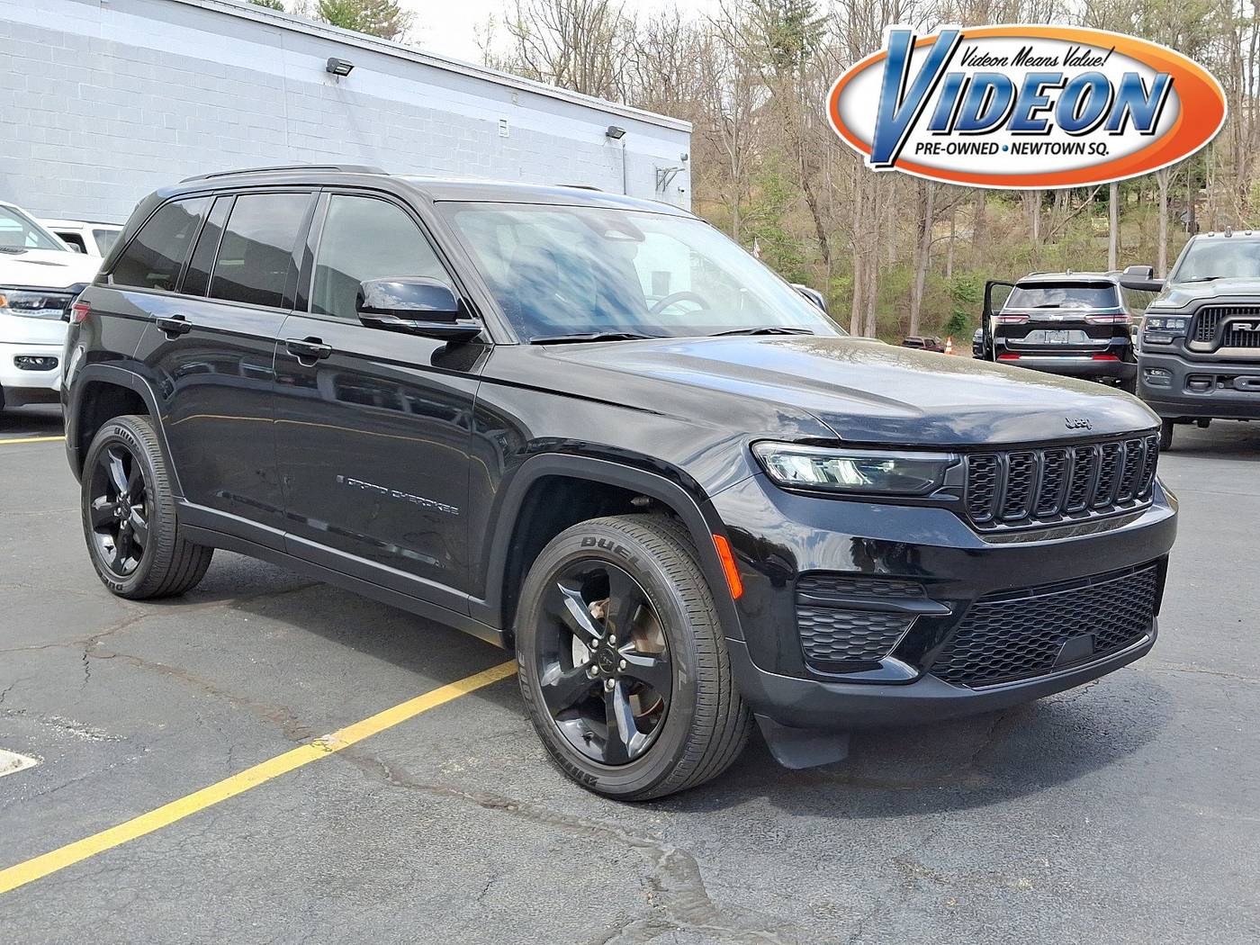 2022 Jeep Grand Cherokee Altitude — SUV — 37,406 mi — Newtown Square, PA