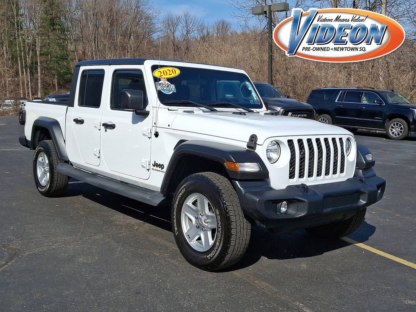 2020 Jeep Gladiator Sport S — Pickup Truck — 53,275 mi — Newtown Square, PA