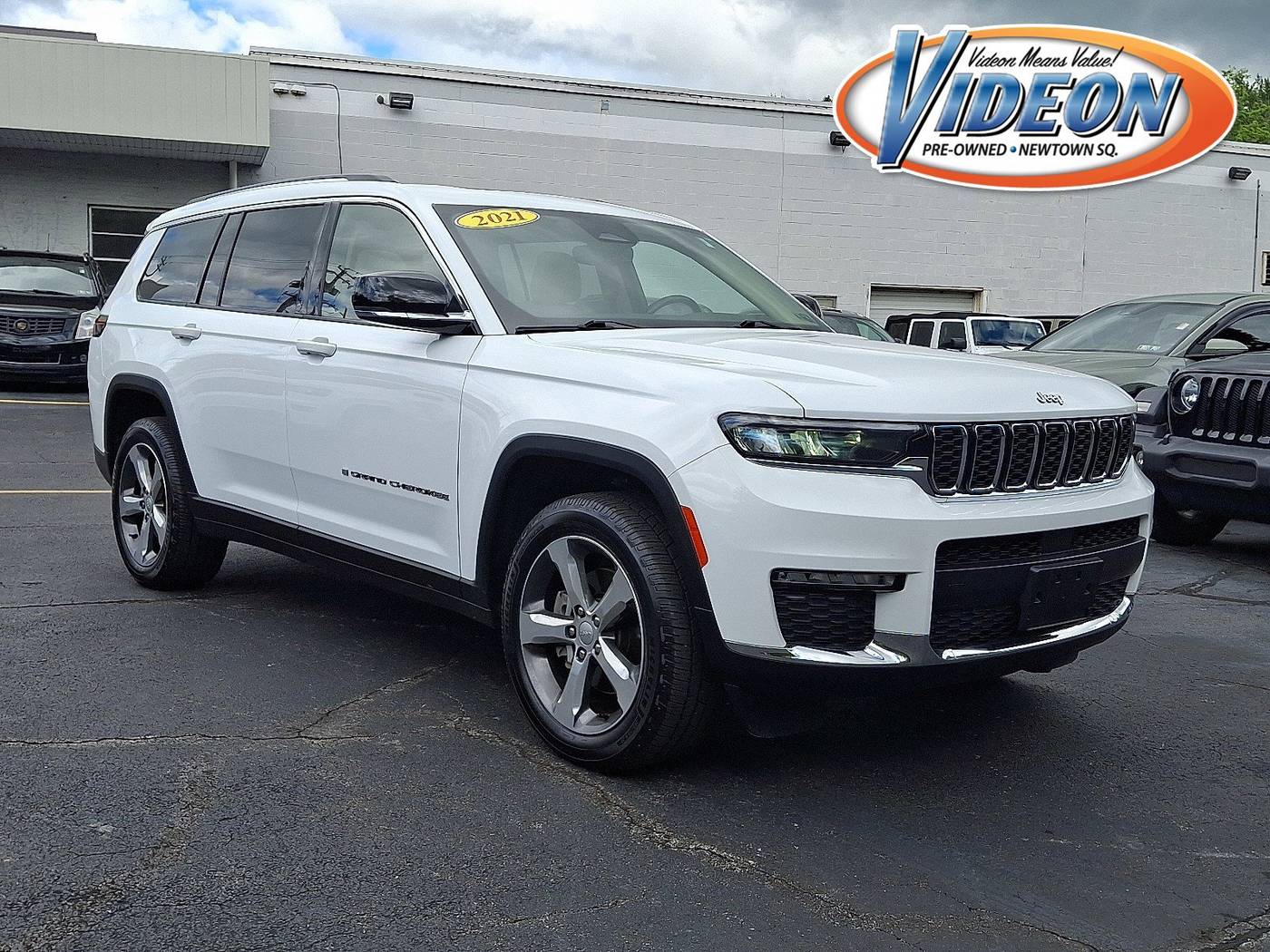 2021 Jeep Grand Cherokee Limited — SUV — 52,556 mi — Newtown Square, PA