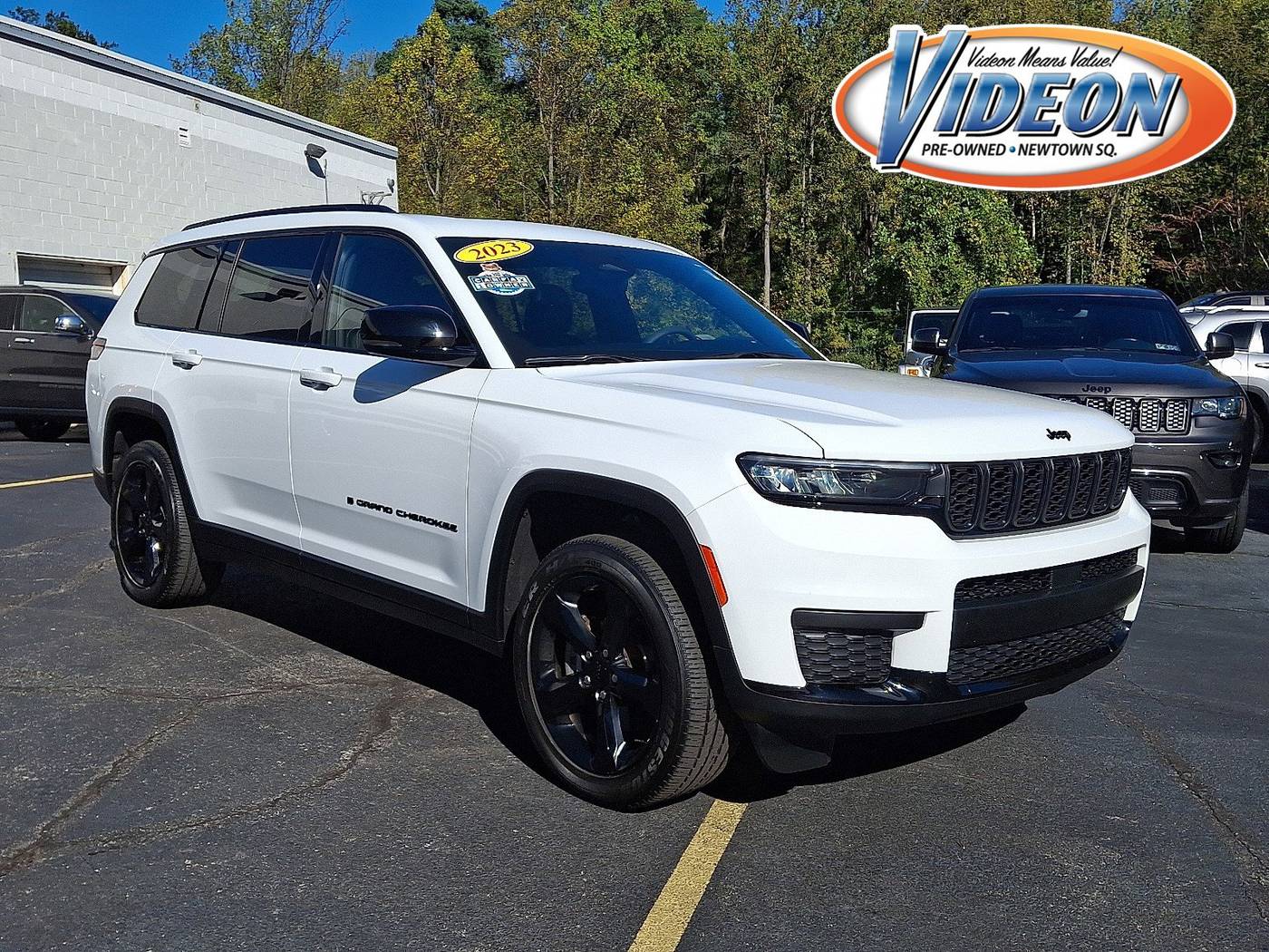 2023 Jeep Grand Cherokee Altitude — SUV — 28,420 mi — Newtown Square, PA