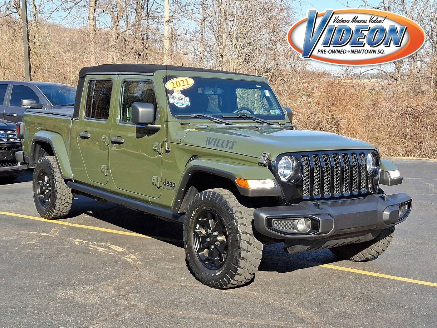 2021 Jeep Gladiator Willys — Pickup Truck — 27,350 mi — Newtown Square, PA