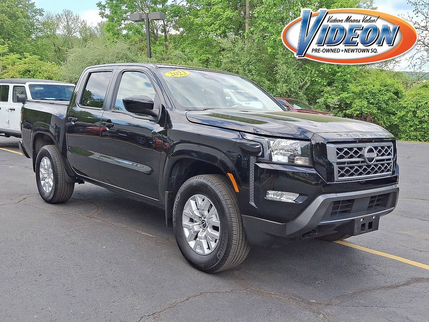 2023 Nissan Frontier SV — Pickup Truck — 10,490 mi — Newtown Square, PA