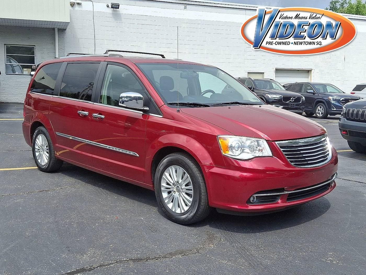 2015 Chrysler Town & Country Limited Platinum — Minivan — 90,465 mi — Newtown Square, PA