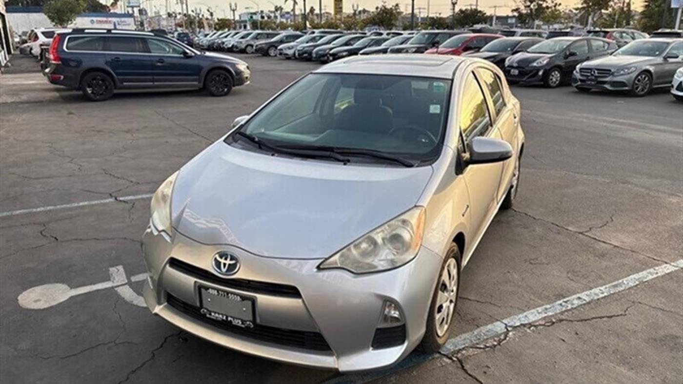2013 Toyota Prius c Three — Hatchback — 139,603 mi — National City, CA