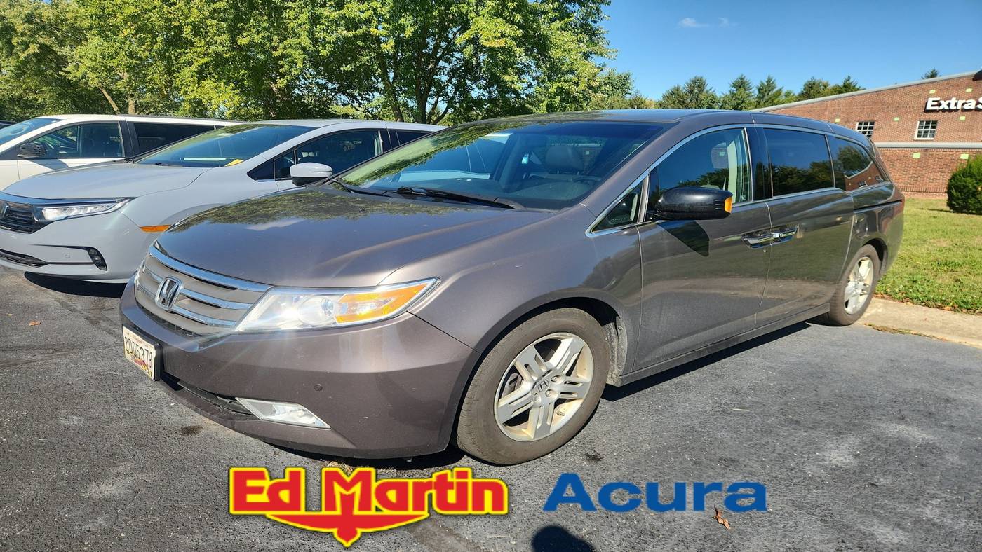 2011 Honda Odyssey Touring — Minivan — 81,734 mi — Indianapolis, IN