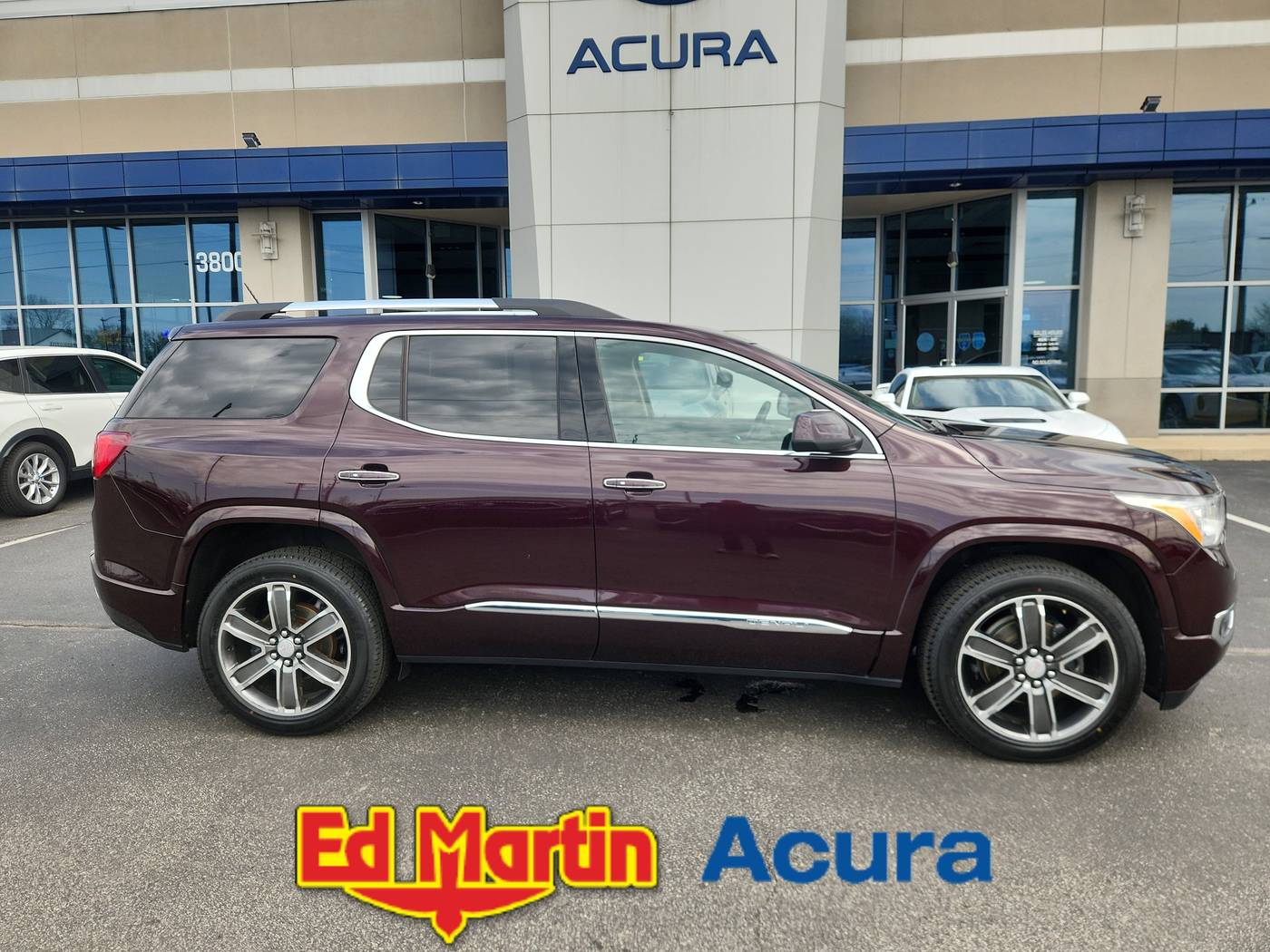 2017 GMC Acadia Denali — SUV — 89,585 mi — Indianapolis, IN