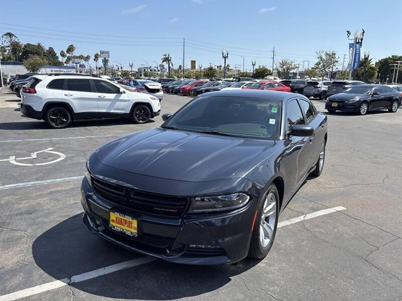 2017 Dodge Charger SXT — Sedan — 91,700 mi — Escondido, CA