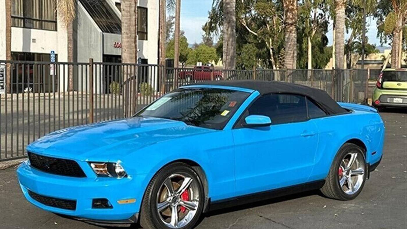 2011 Ford Mustang V6 — Convertible — 140,640 mi — Escondido, CA