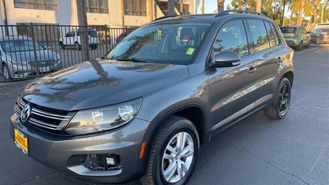 2017 Volkswagen Tiguan S — SUV — 117,335 mi — Escondido, CA