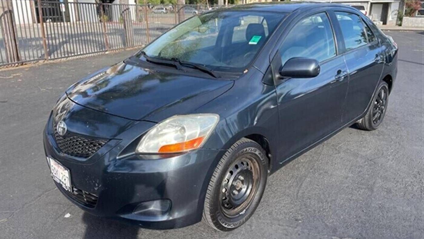2011 Toyota Yaris Base — Sedan — 118,626 mi — Escondido, CA