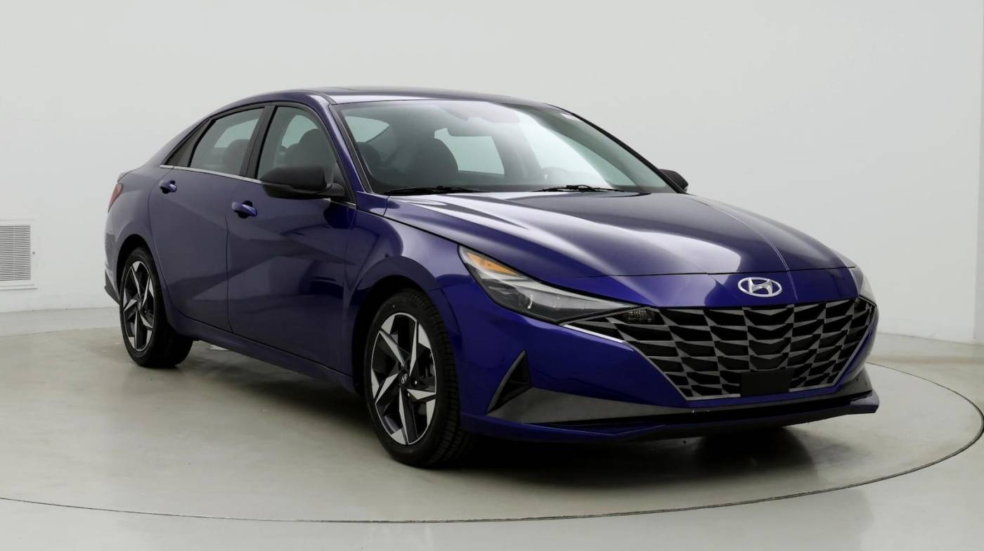 2022 Hyundai Elantra Limited — Sedan — 21,507 mi — Gainesville, GA